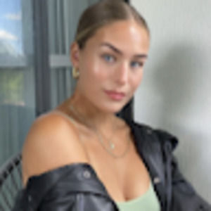 Meet your Posher, Hailey